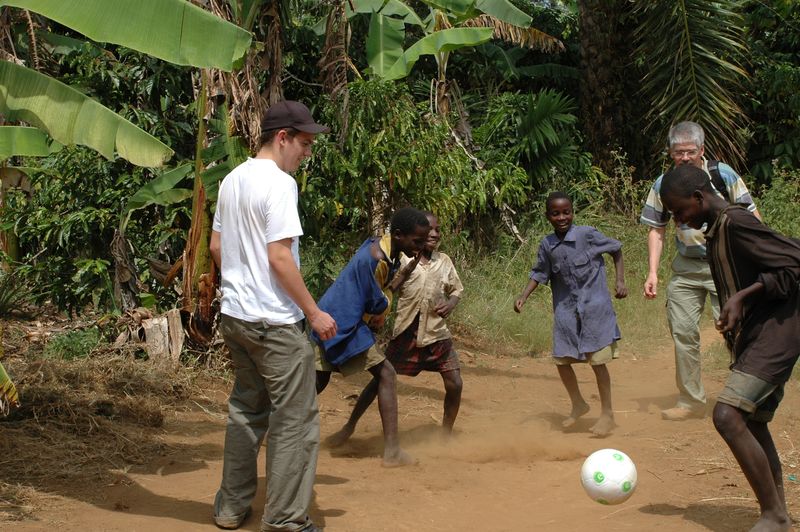 Fußball verbindet