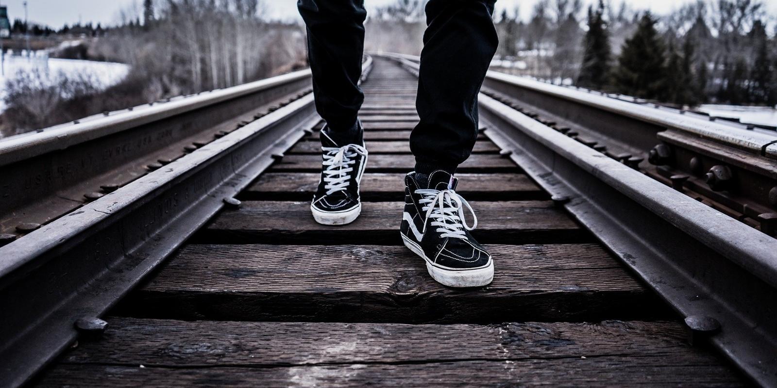 shoes-1245920_1920